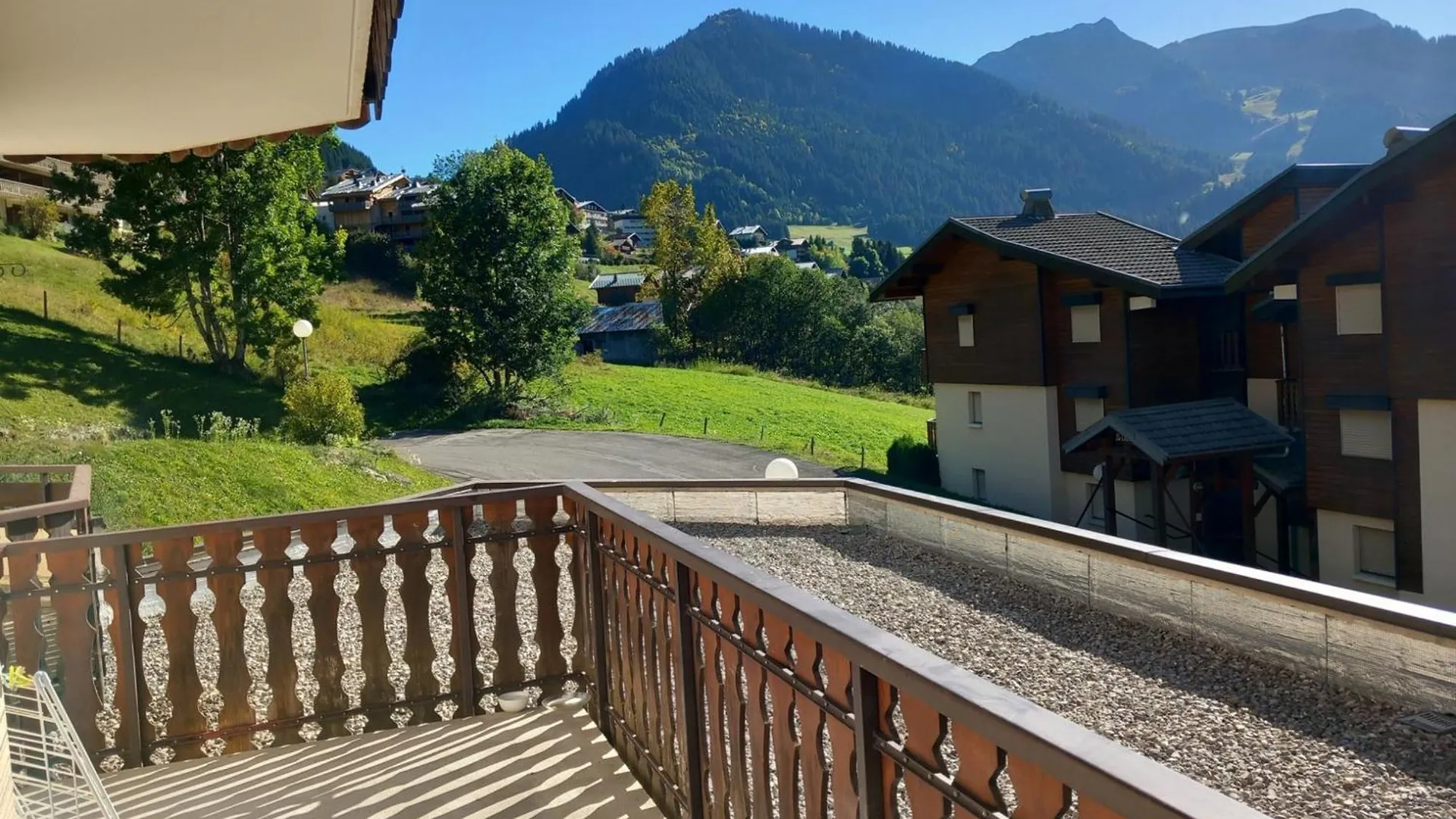 Studio Pour 3 Pers. A Chatel Avec Balcon, Parking, Pres Navettes Et Centre. Exposition Sud/Ouest. - Fr-1-676-115 France